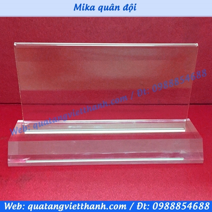 Biển mica quân đội