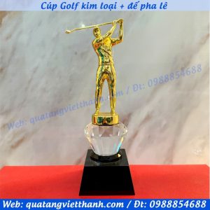 Cúp Golf đế đen đệm kim cương